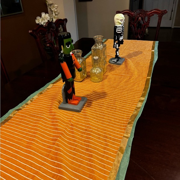 TABLE RUNNER Orange Green Gold Trim Long Decorative Party Event Summer Child EUC - Picture 1 of 12